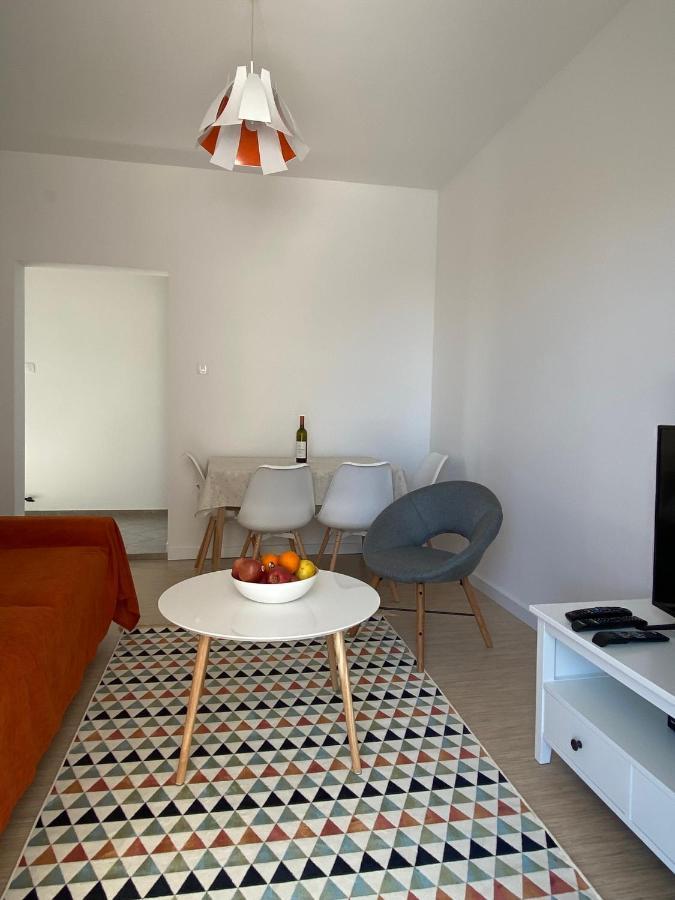 Acacia Apartmani ซูโตมอเร ภายนอก รูปภาพ