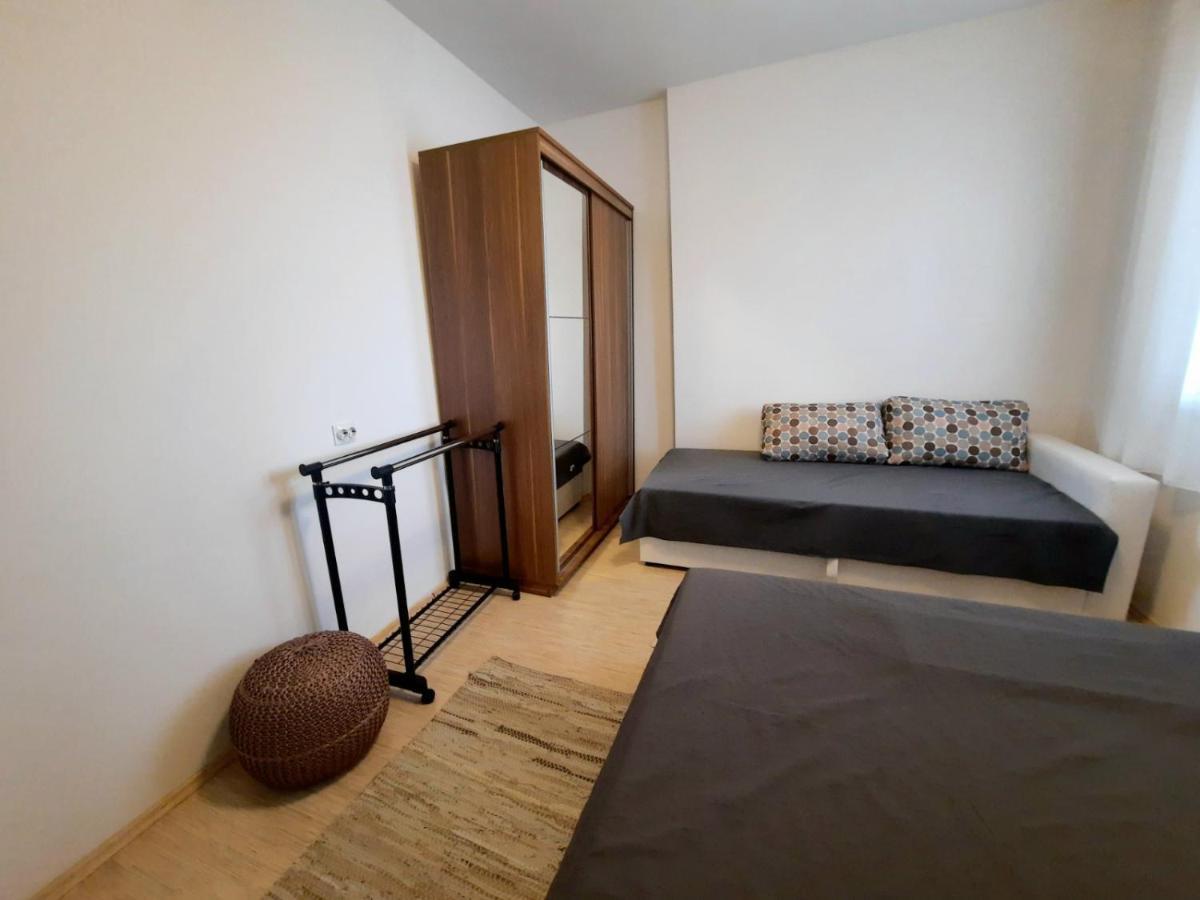 Acacia Apartmani ซูโตมอเร ภายนอก รูปภาพ