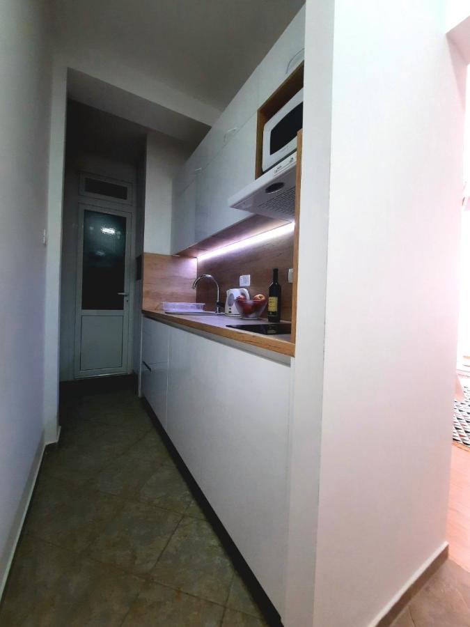 Acacia Apartmani ซูโตมอเร ภายนอก รูปภาพ